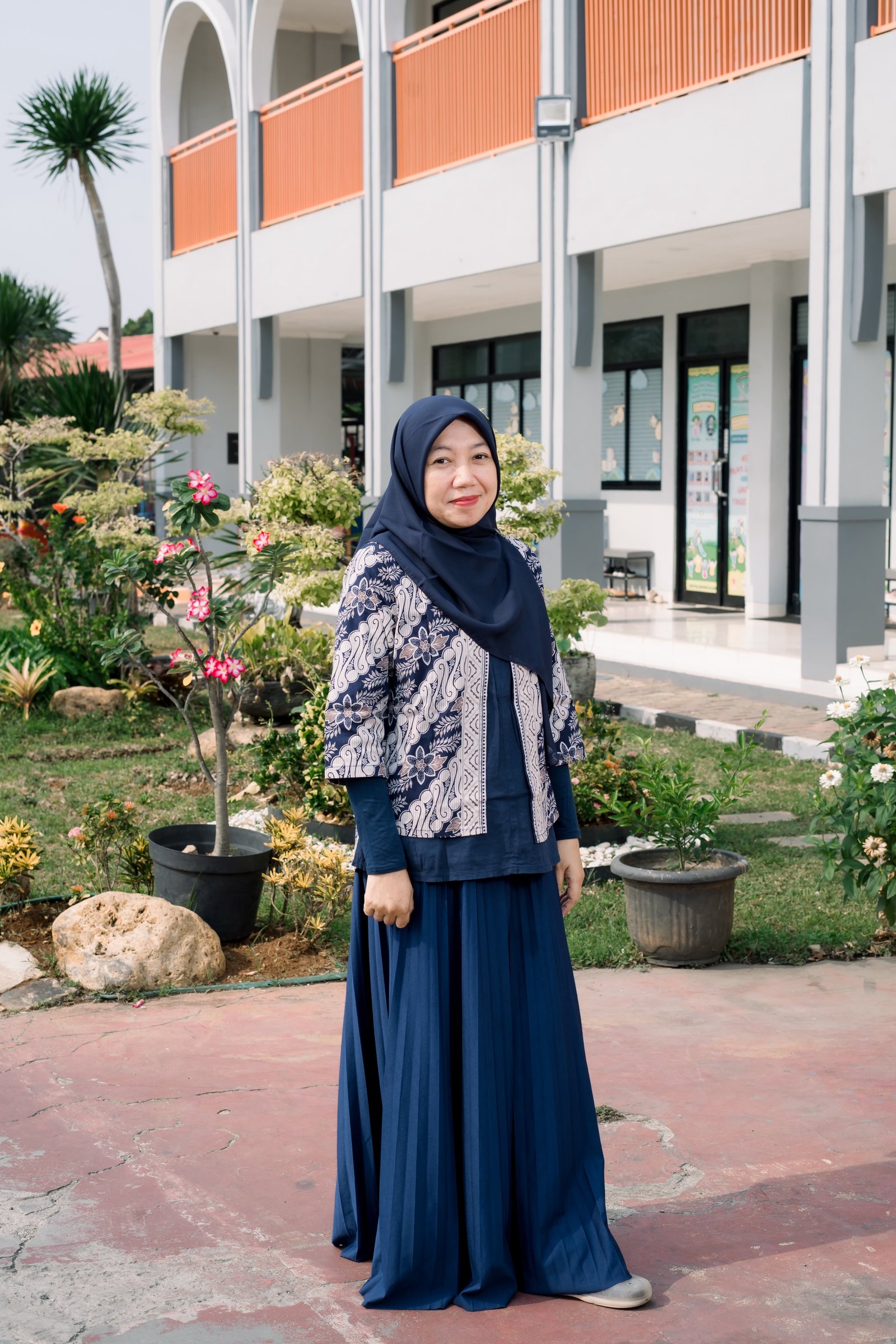 Neni Nasriyah, S.Pd.I.
